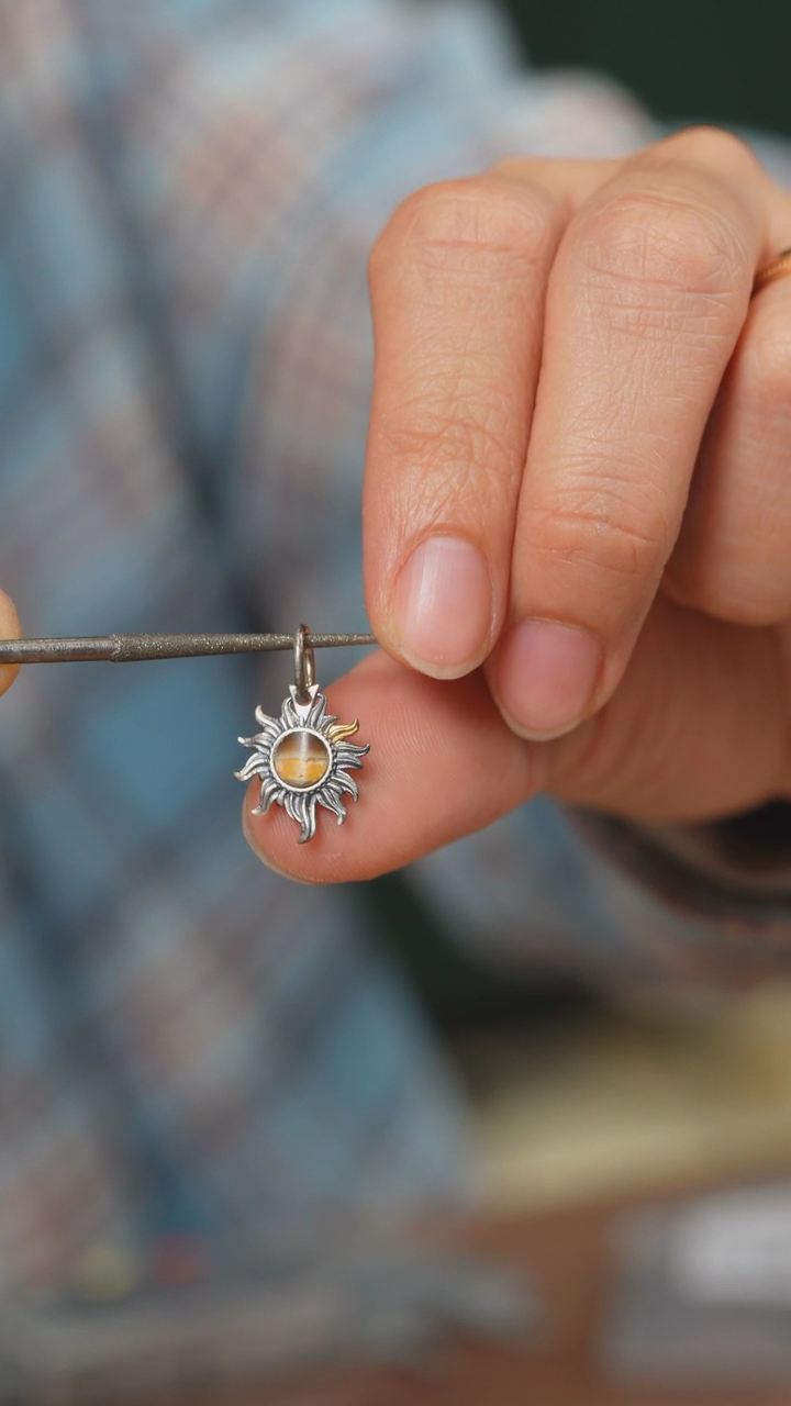 【闪购商品】玛瑙/玉髓侧挂未镶嵌太阳花侧挂