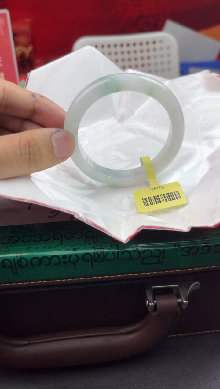 【闪购商品】翡翠手镯未镶嵌8翡翠手镯