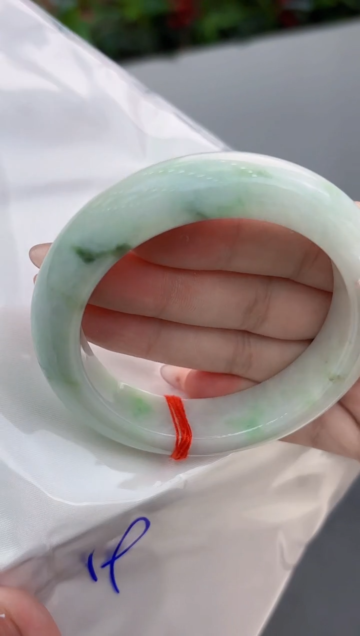 【闪购商品】翡翠手镯未镶嵌翡翠手镯