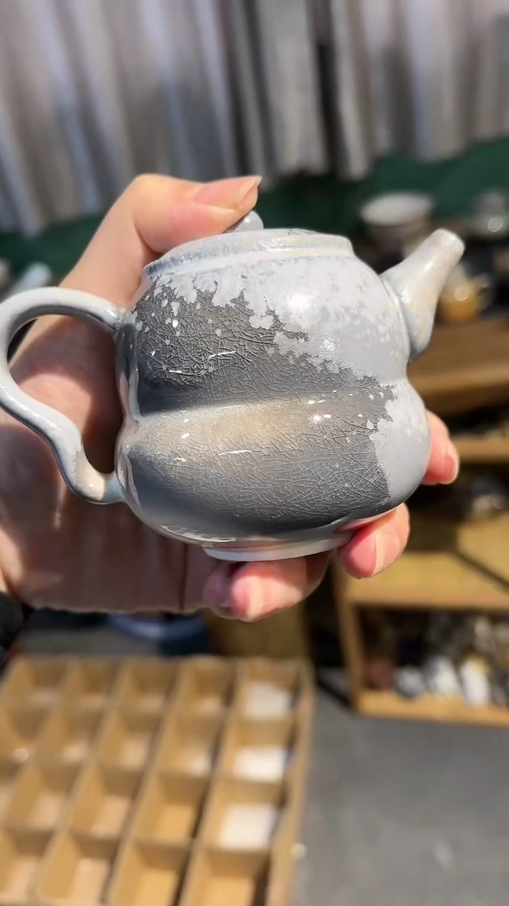 【闪购商品】壶164号容量100-110ML