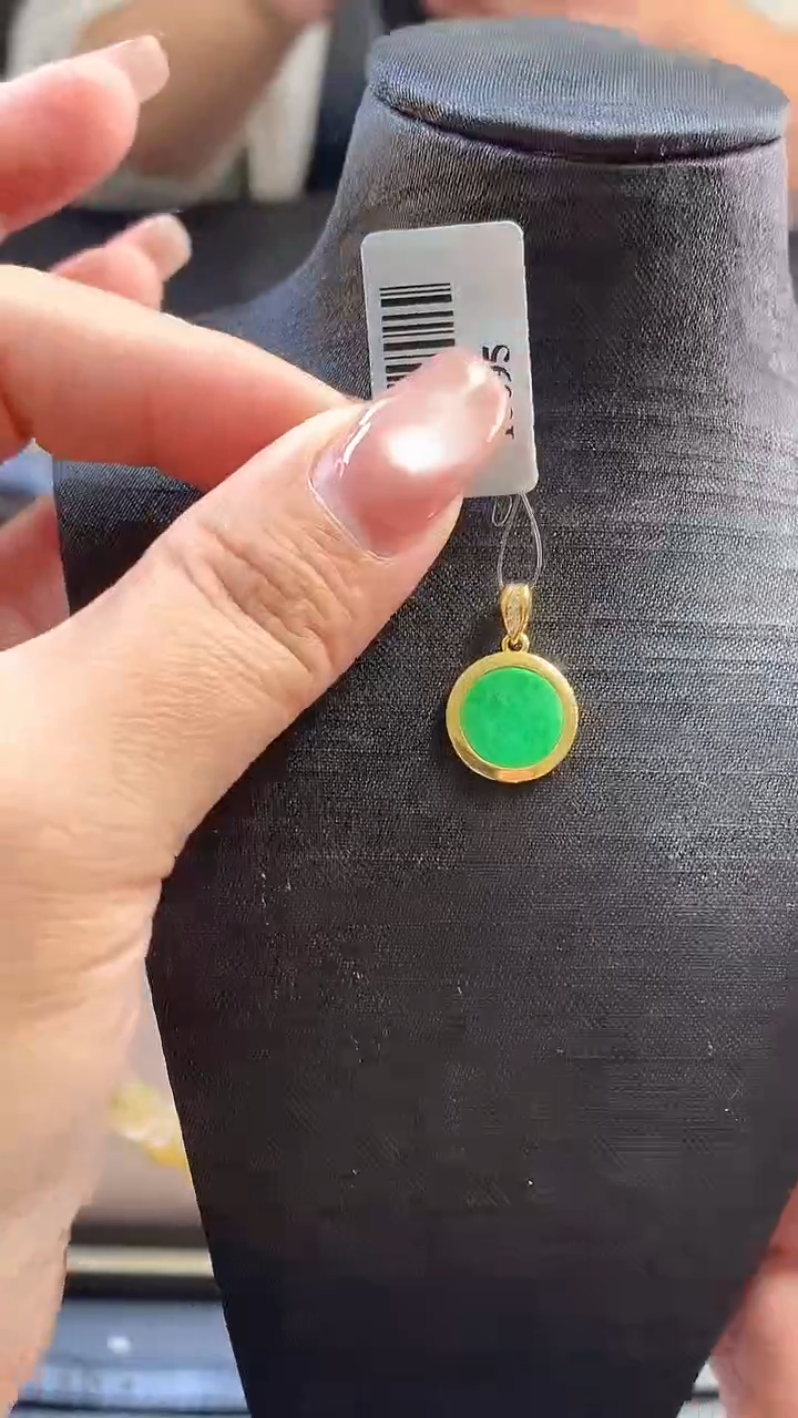 颈饰银S925镶嵌翡翠16695