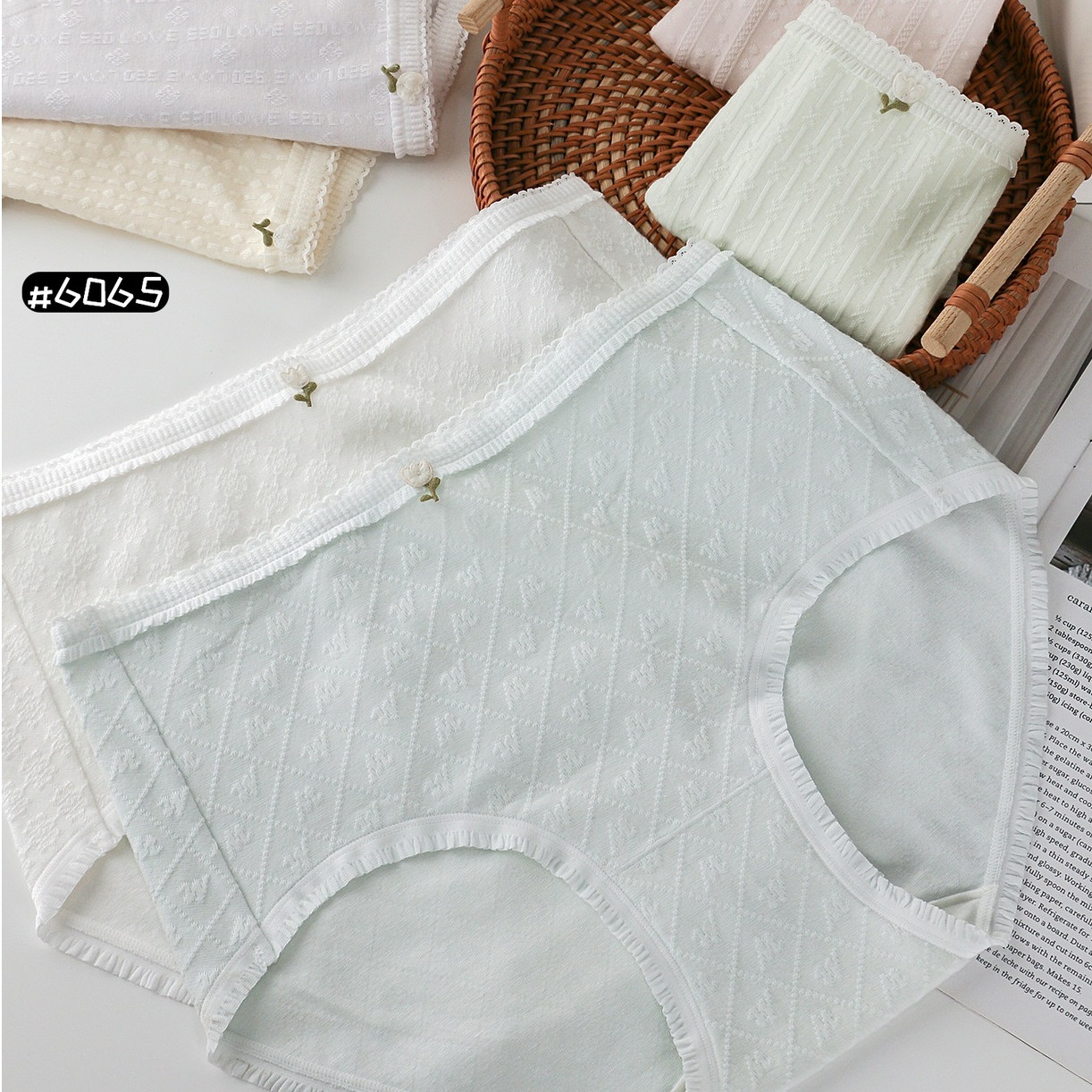 6065【女士内裤上新啦】女士新款蚕丝底档纯色内裤透气吸汗简约时尚