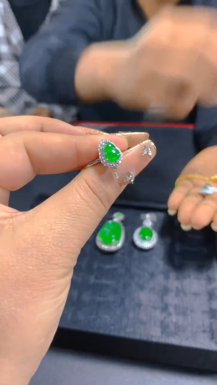 【闪购商品】翡翠戒指未镶嵌0850570214多样性发一