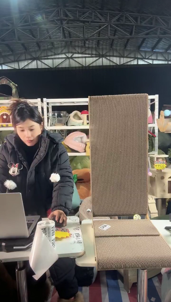 A043清仓处理猫窝狗窝微瑕款式随机盲合发出