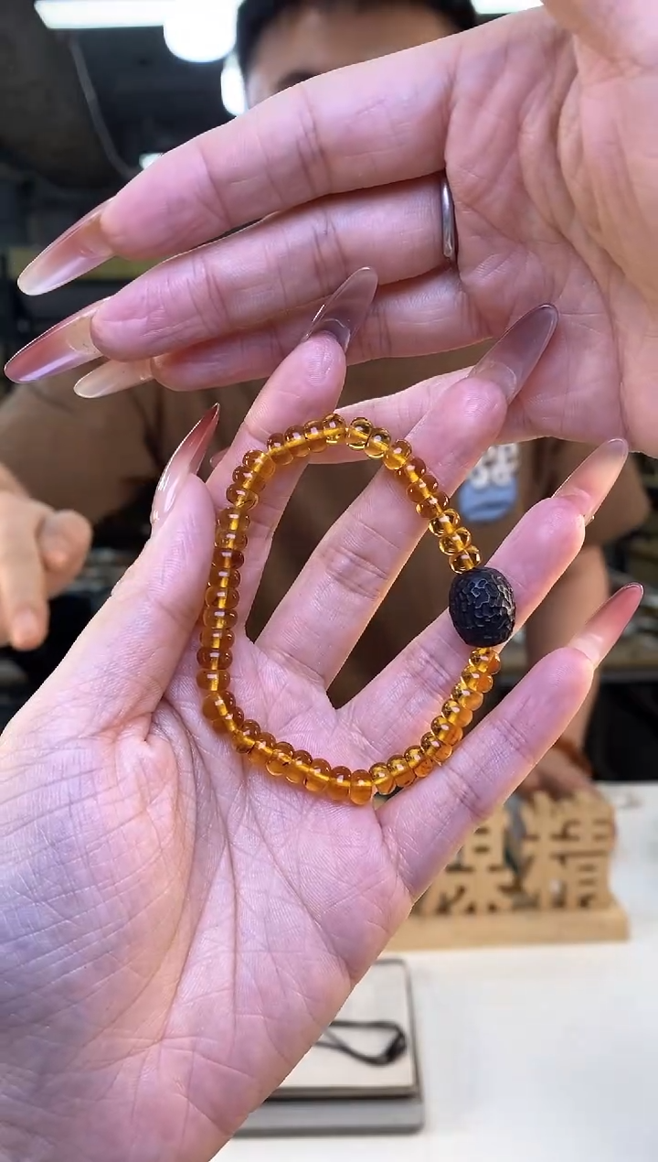 【闪购商品】琥珀裸石未镶嵌抚顺琥珀6多样性发货