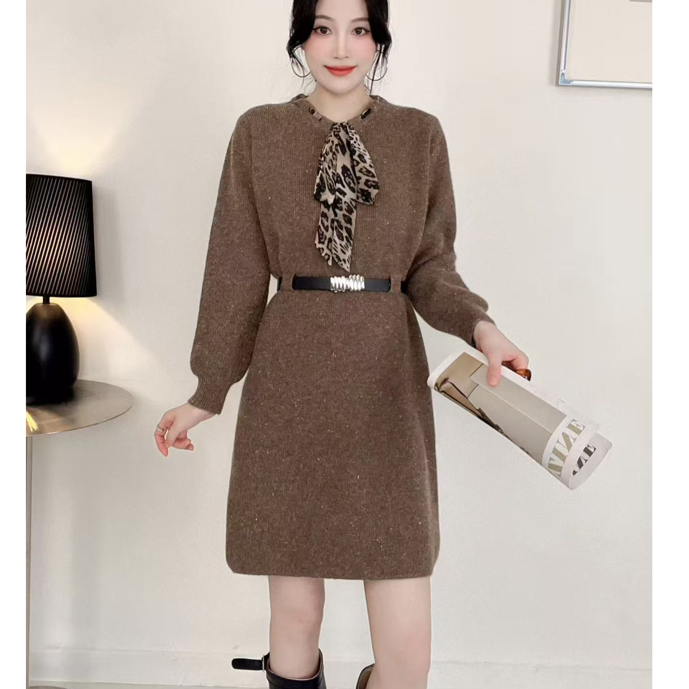 秋冬季新款设计感巨好看的小个子腰带针织毛衣裙女配大衣的内搭裙