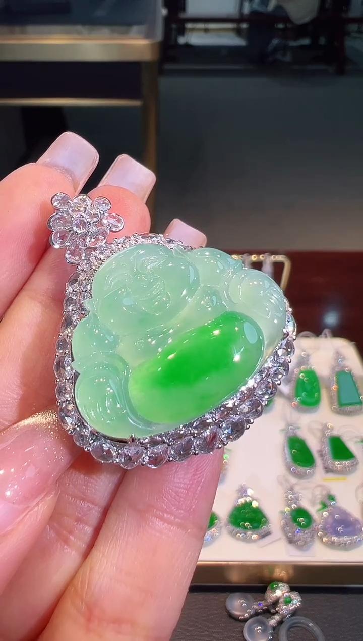 翡翠18K金镶嵌吊坠(不含链)翡翠