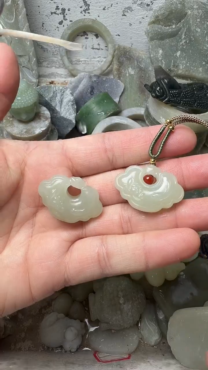 颈饰未镶嵌和田玉宝宝锁 多样性发货 拍一发一