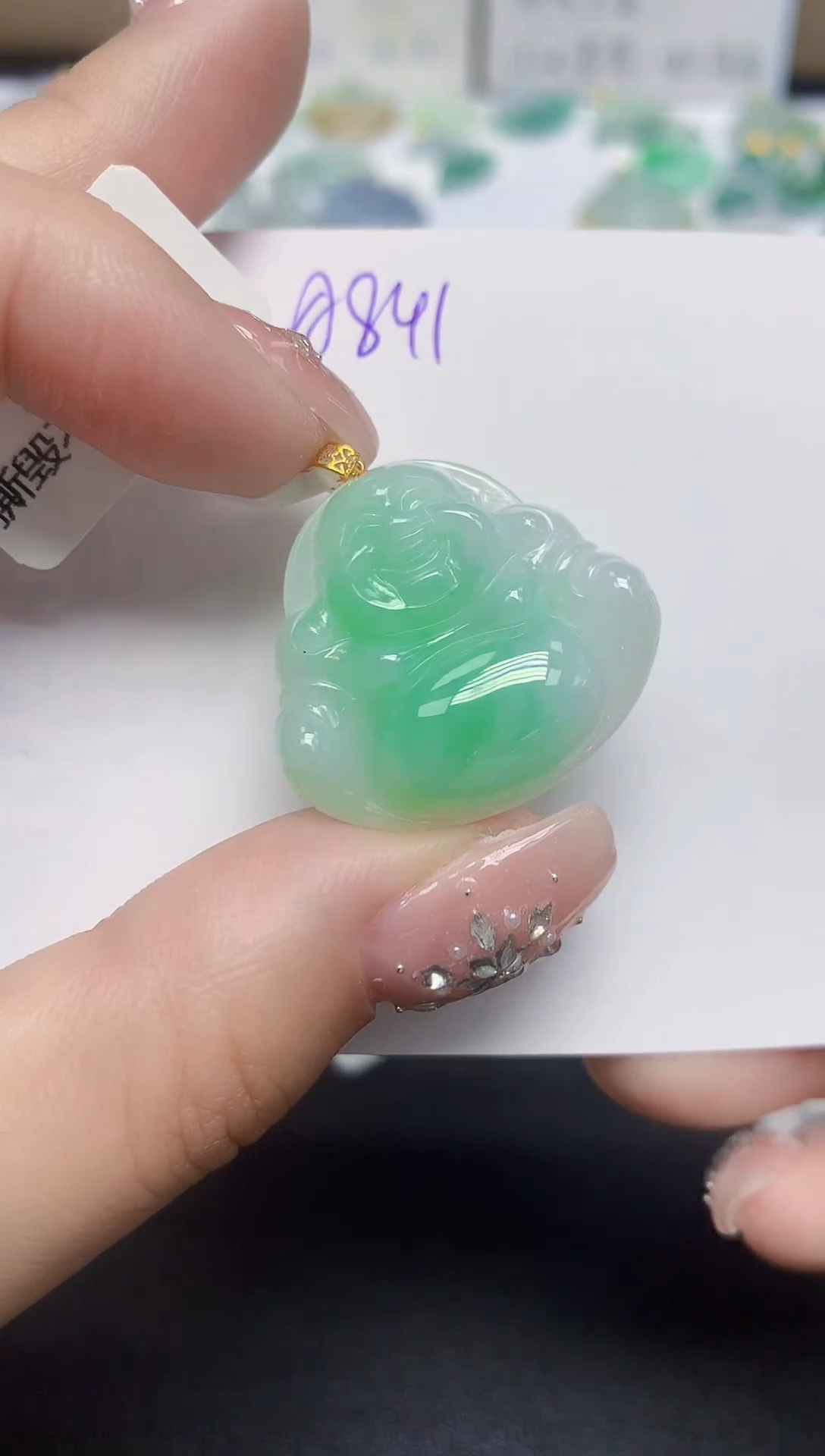 颈饰18K金镶嵌翡翠天然缅甸翡翠A货翡翠百元以上9元证书费自理