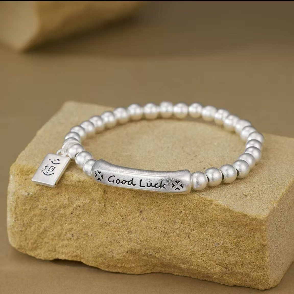 爆款秋季民族风原创设计经典简单款好运手链配件S136