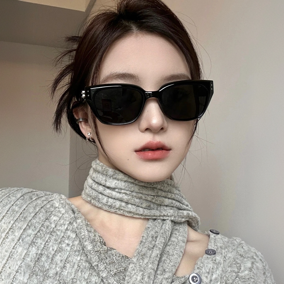 gm墨镜女黑2025新款潮高级感复古猫眼百搭防紫外线小框太阳眼镜J