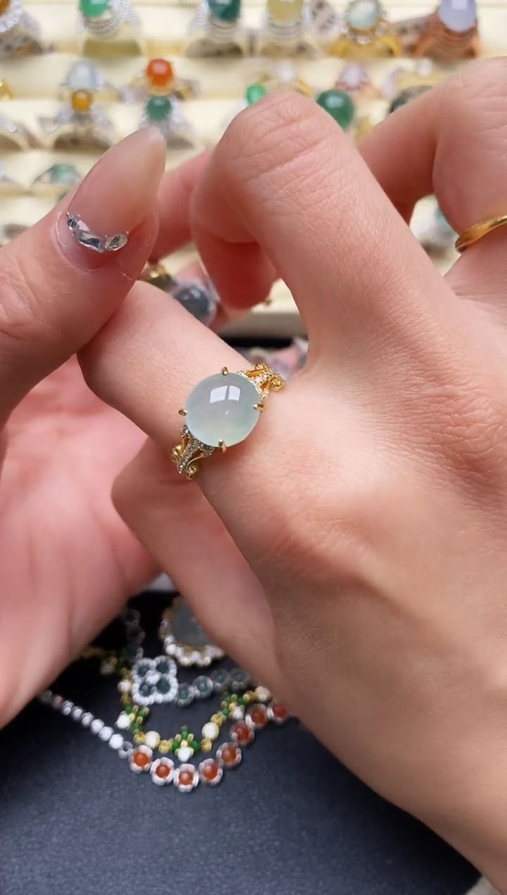 【闪购商品】翡翠戒指银S925镶嵌5555555+6