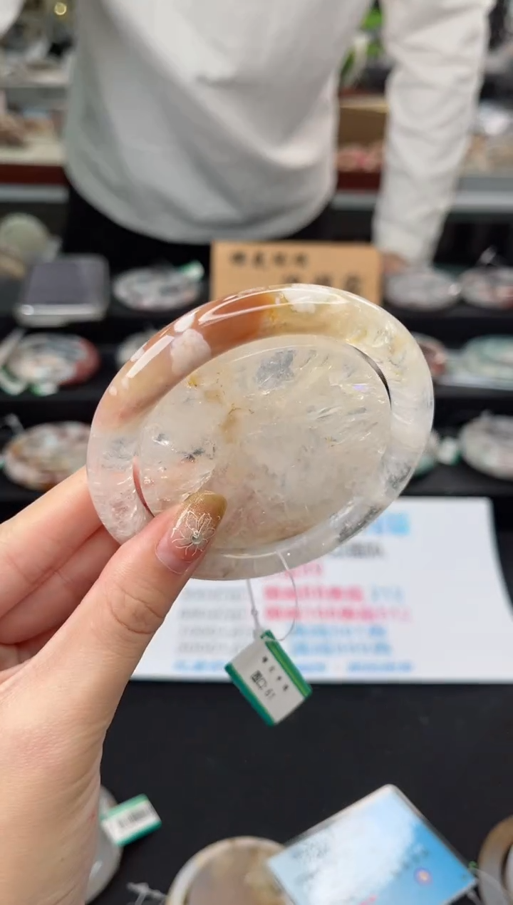 【闪购商品】石英质玉手镯未镶嵌61圈口（不退不换）1541222