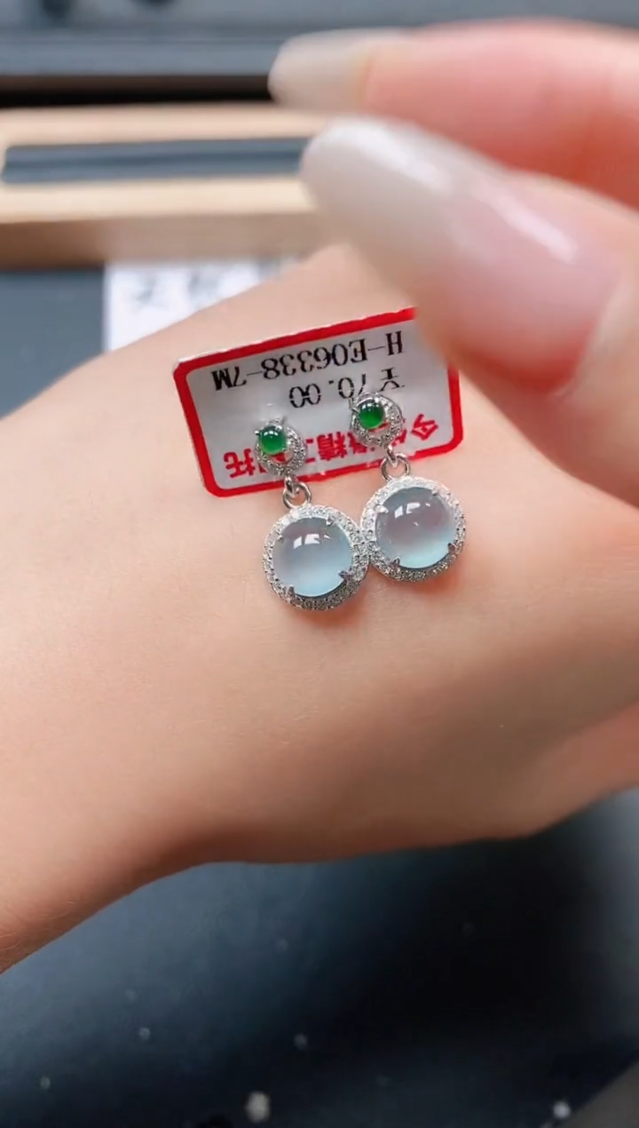 翡翠戒指银S925镶嵌1111