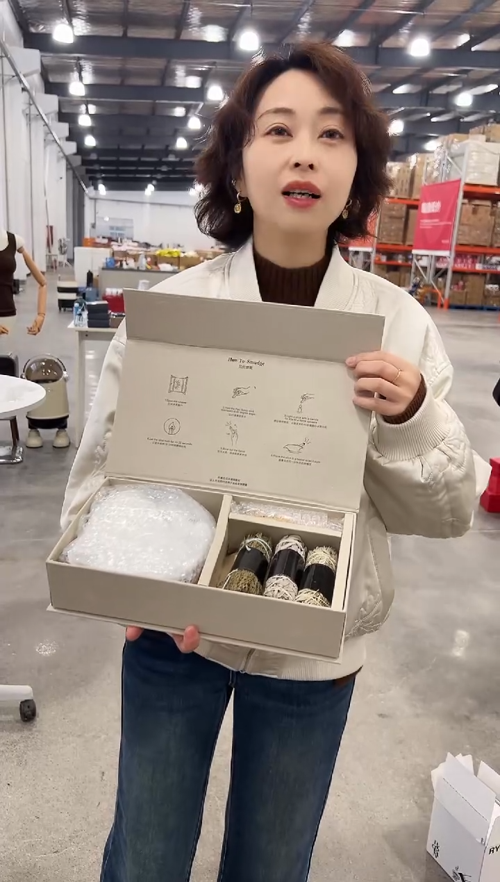 有机玻璃004莱俐家居12.11下午