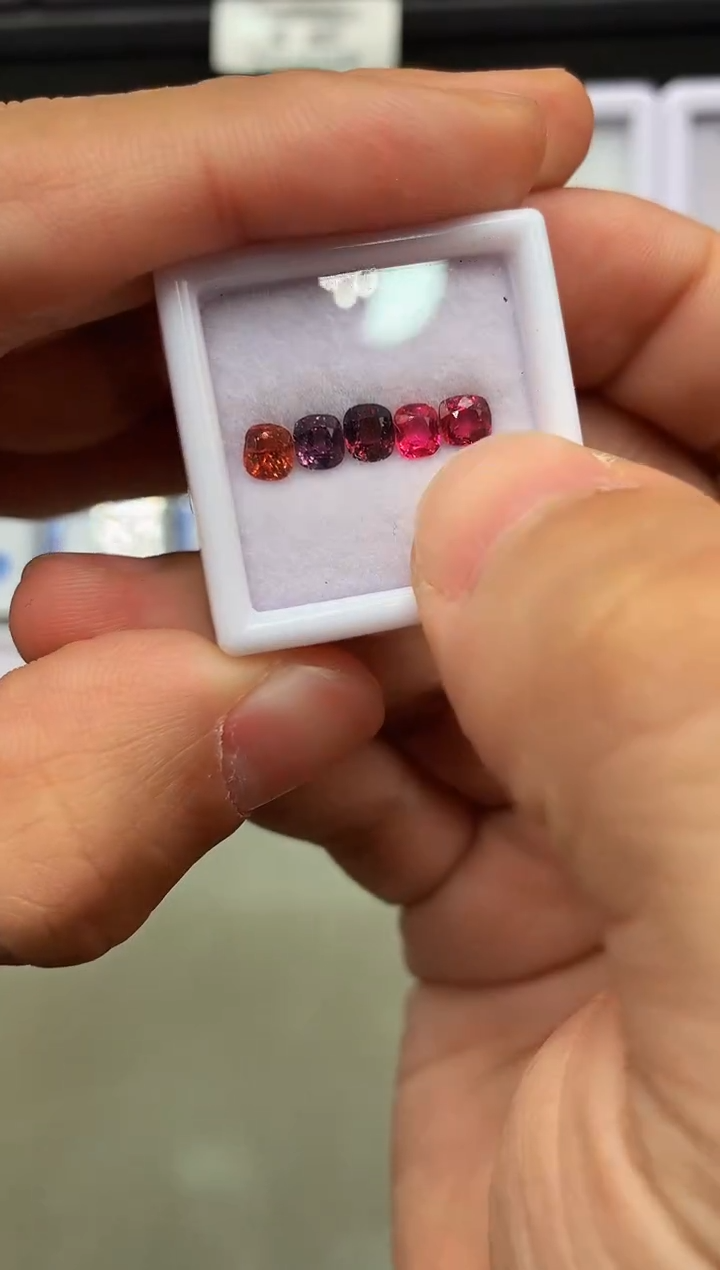 【闪购商品】定制尖晶石裸石未镶嵌枕型 一盒5/P 1.58ct