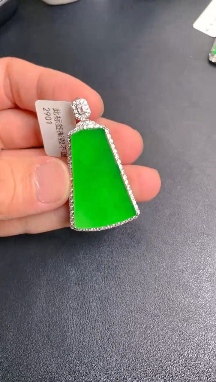 吊坠(不含链)银S925镶嵌翡翠吊坠