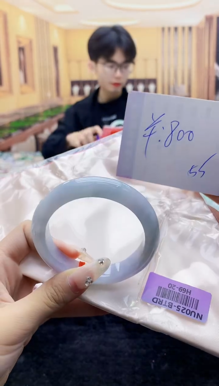 【闪购商品】翡翠手镯未镶嵌       H69-20