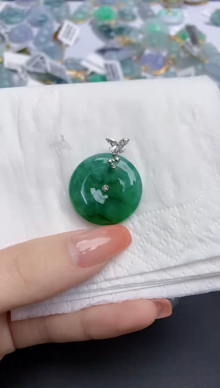 【闪购商品】翡翠颈饰18K金镶嵌天然缅甸翡翠A货