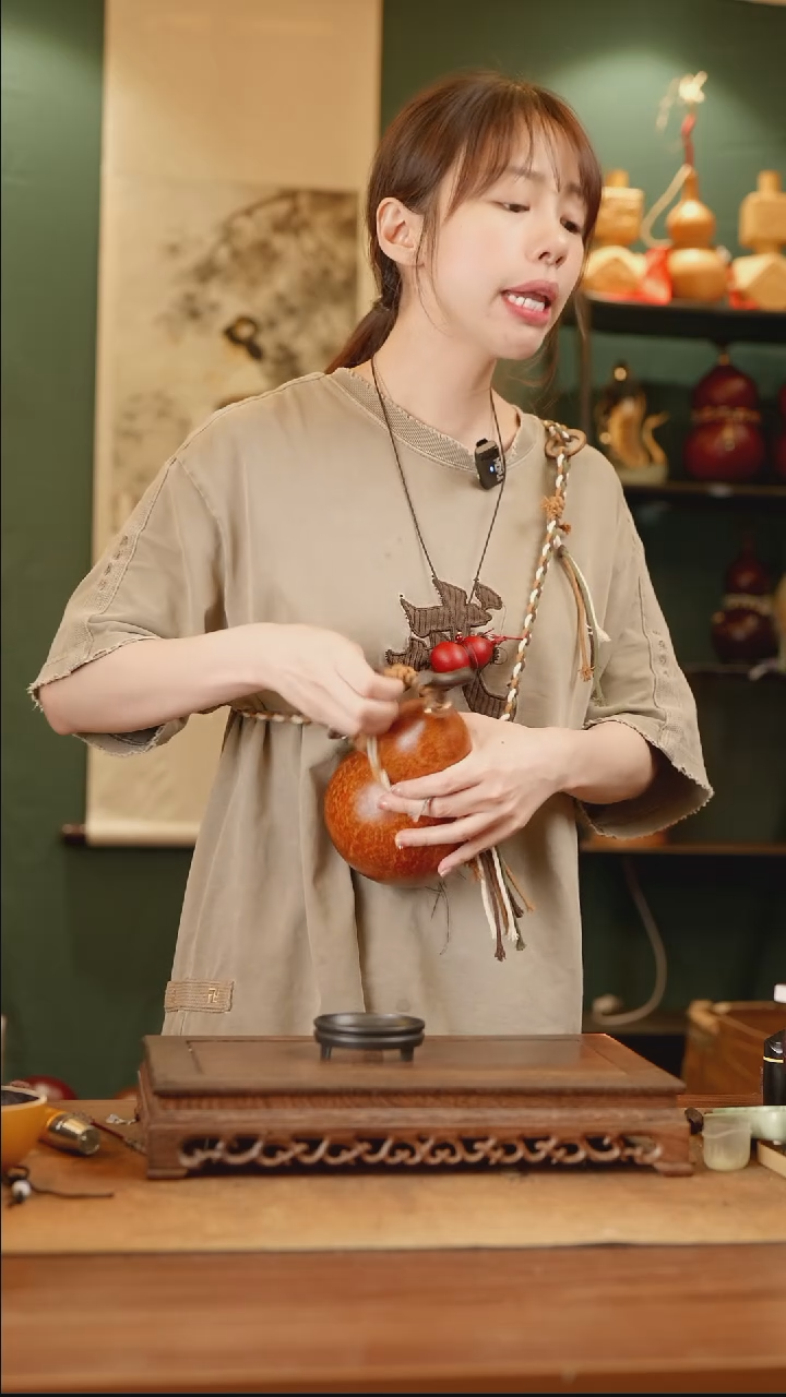 315号精品天然大漆酒葫芦一物一拍~