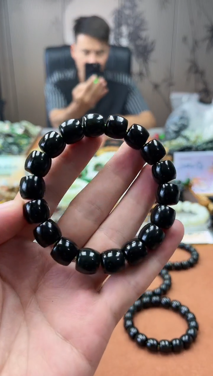 手链未镶嵌和田玉纯天然新疆塔青黑青12直切