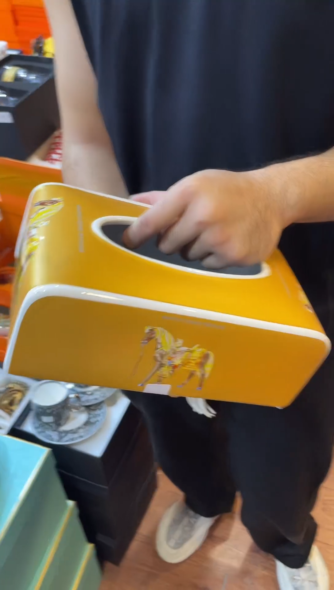 杯鸿辉家品牌瓷器，京东包邮！