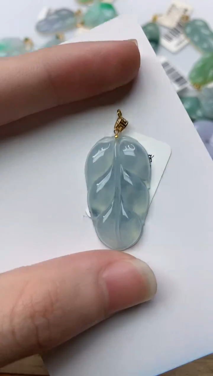 【闪购商品】翡翠颈饰18K金镶嵌25..........