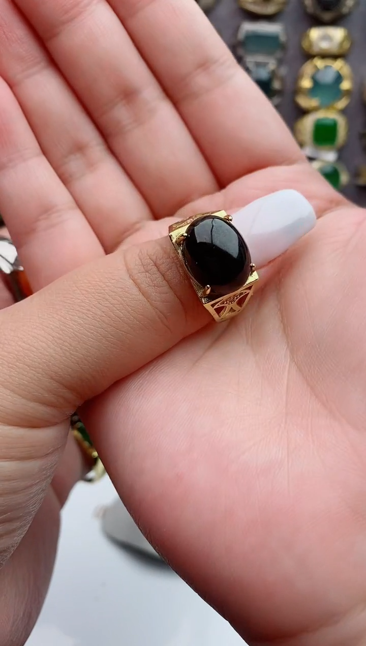 未镶嵌戒指翡翠大****馆天然翡翠男戒