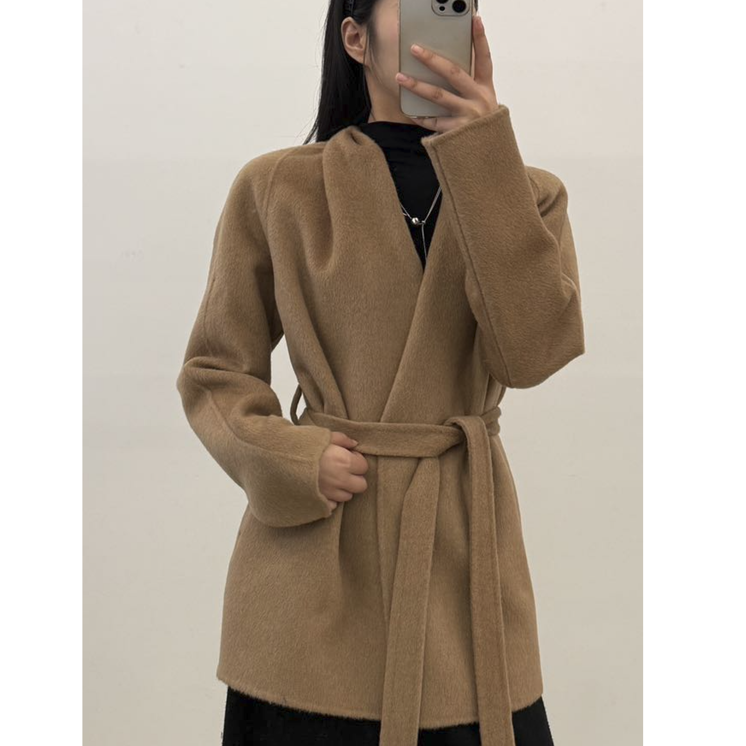 【100%骆驼绒】【短款V领浴袍】V领压褶设计精致腰带短款