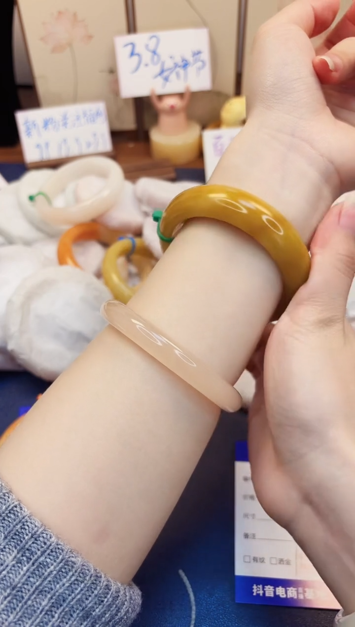 【闪购商品】石英质玉手镯未镶嵌445-财气镯-圈口57