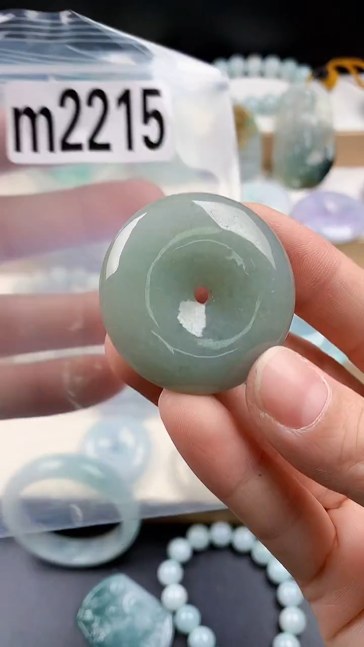 颈饰未镶嵌翡翠颈饰未镶嵌缅甸天然翡翠吊坠