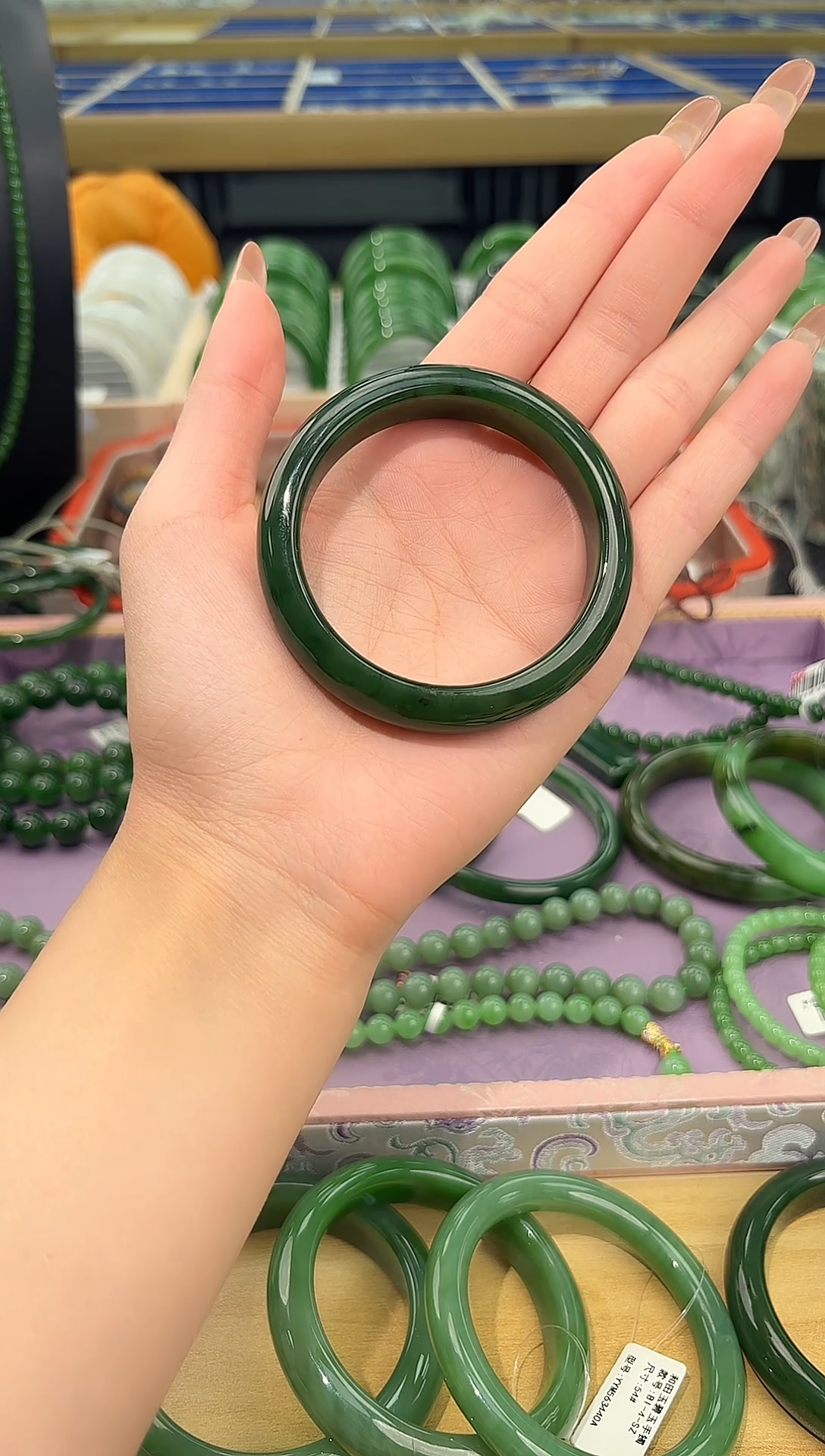 未镶嵌手镯和田玉（碧玉）和田玉碧玉53.7m手镯多样性发一