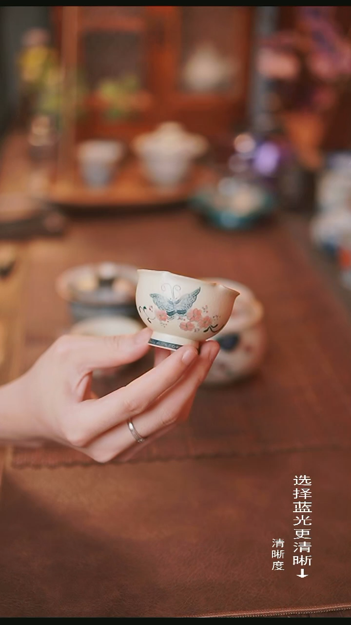 焦糖红韵蝶恋花花口主人杯