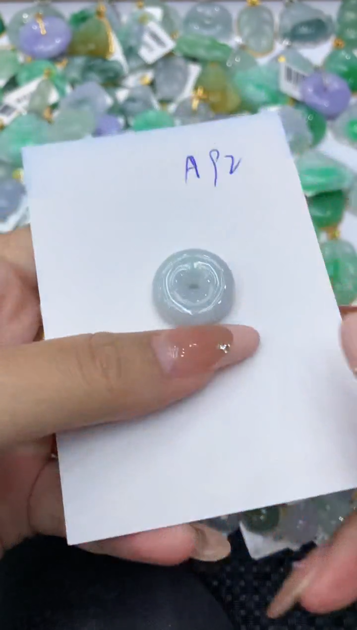 【闪购商品】翡翠颈饰未镶嵌111111111