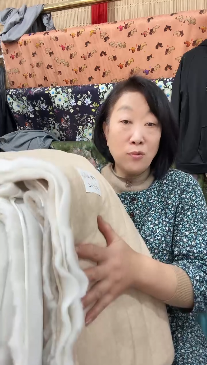 绗棉布头一块   148号  2米