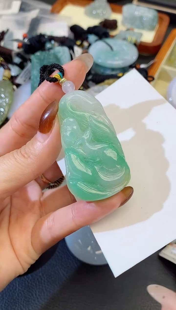 颈饰未镶嵌翡翠缅甸天然翡翠