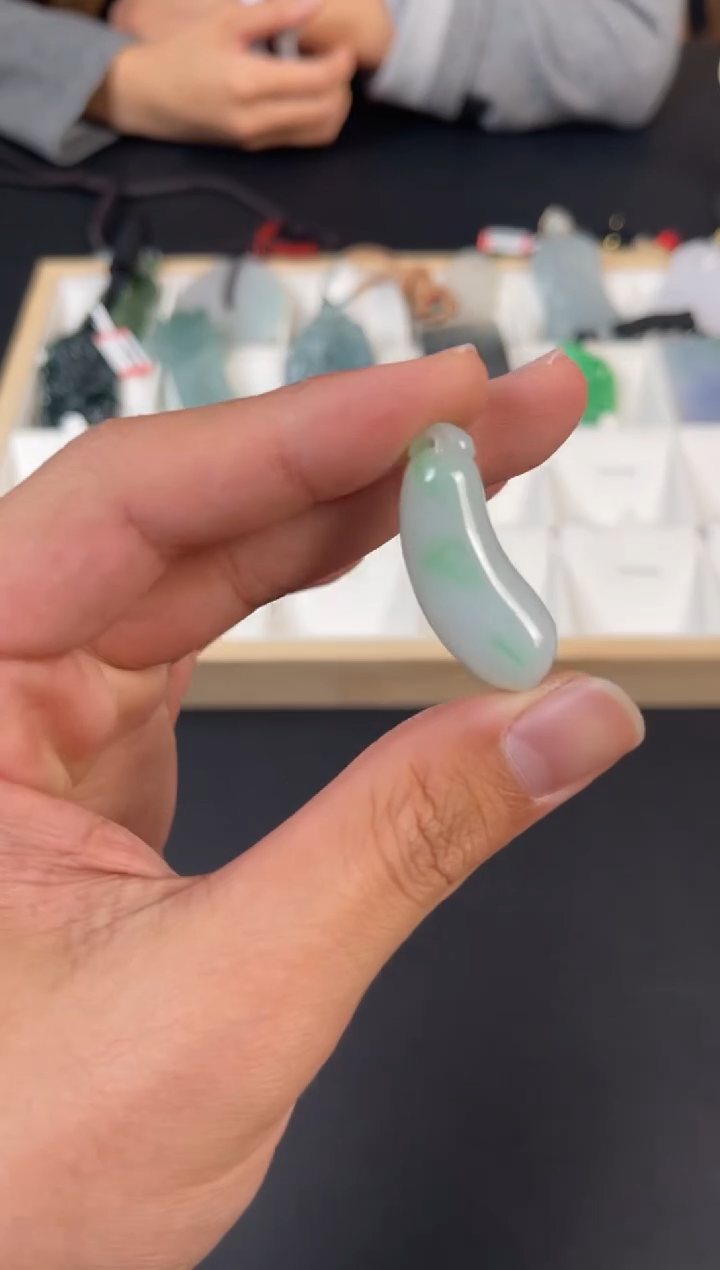 【闪购商品】翡翠颈饰未镶嵌翡翠吊坠YP-183