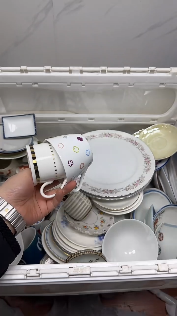 【闪购商品】1432回流瓷器默认微瑕，18.8包邮