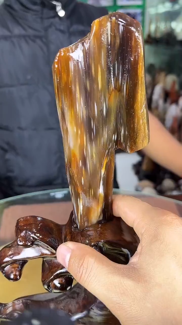 缅甸天然树化玉摆件