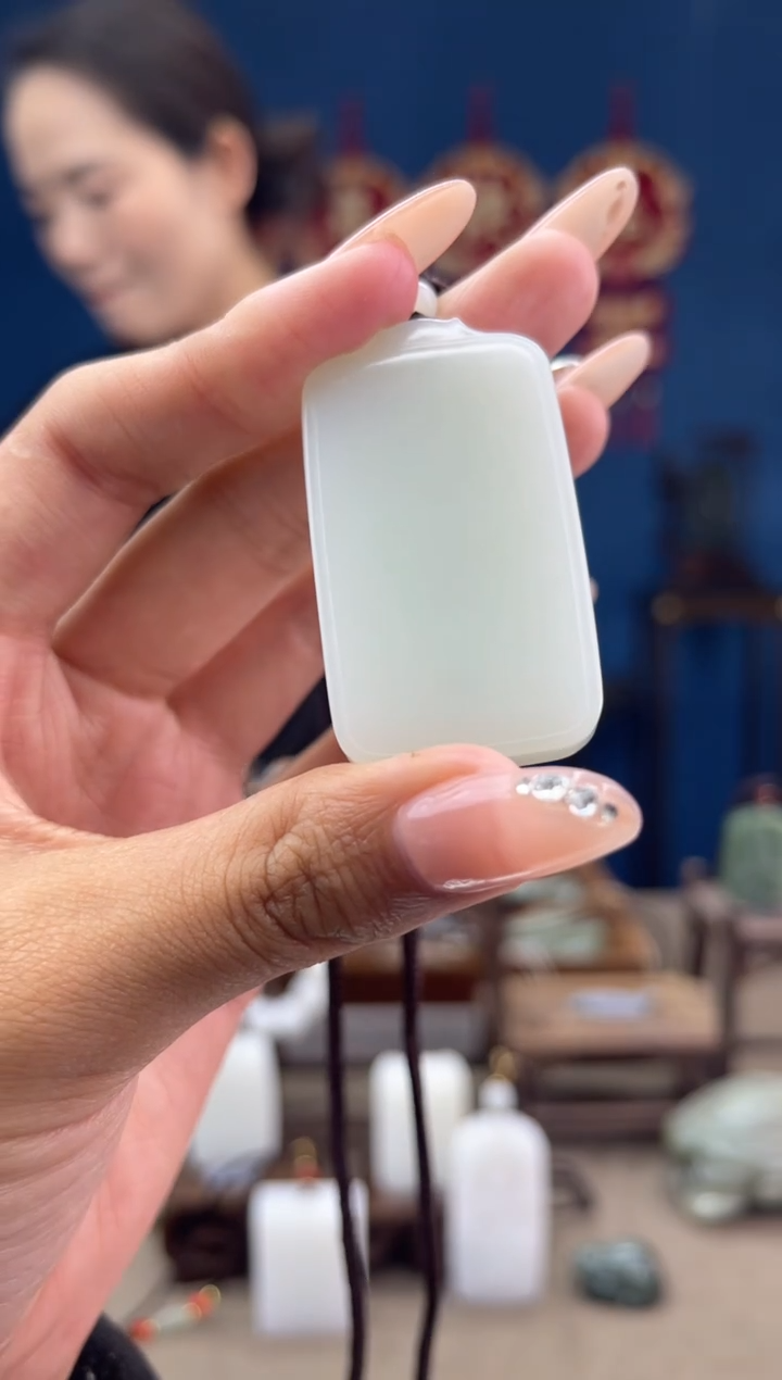 【闪购商品】和田玉颈饰未镶嵌1