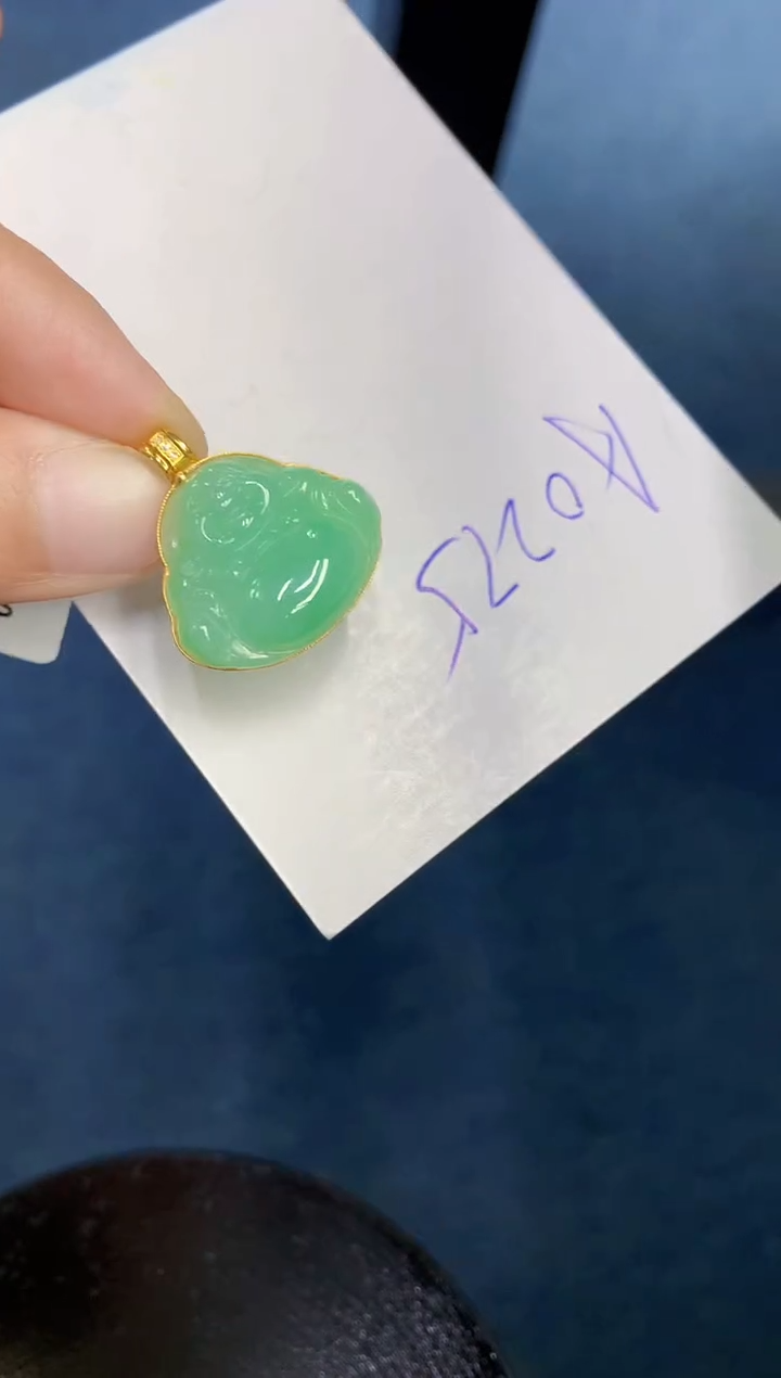 【闪购商品】翡翠颈饰18K金镶嵌000000000