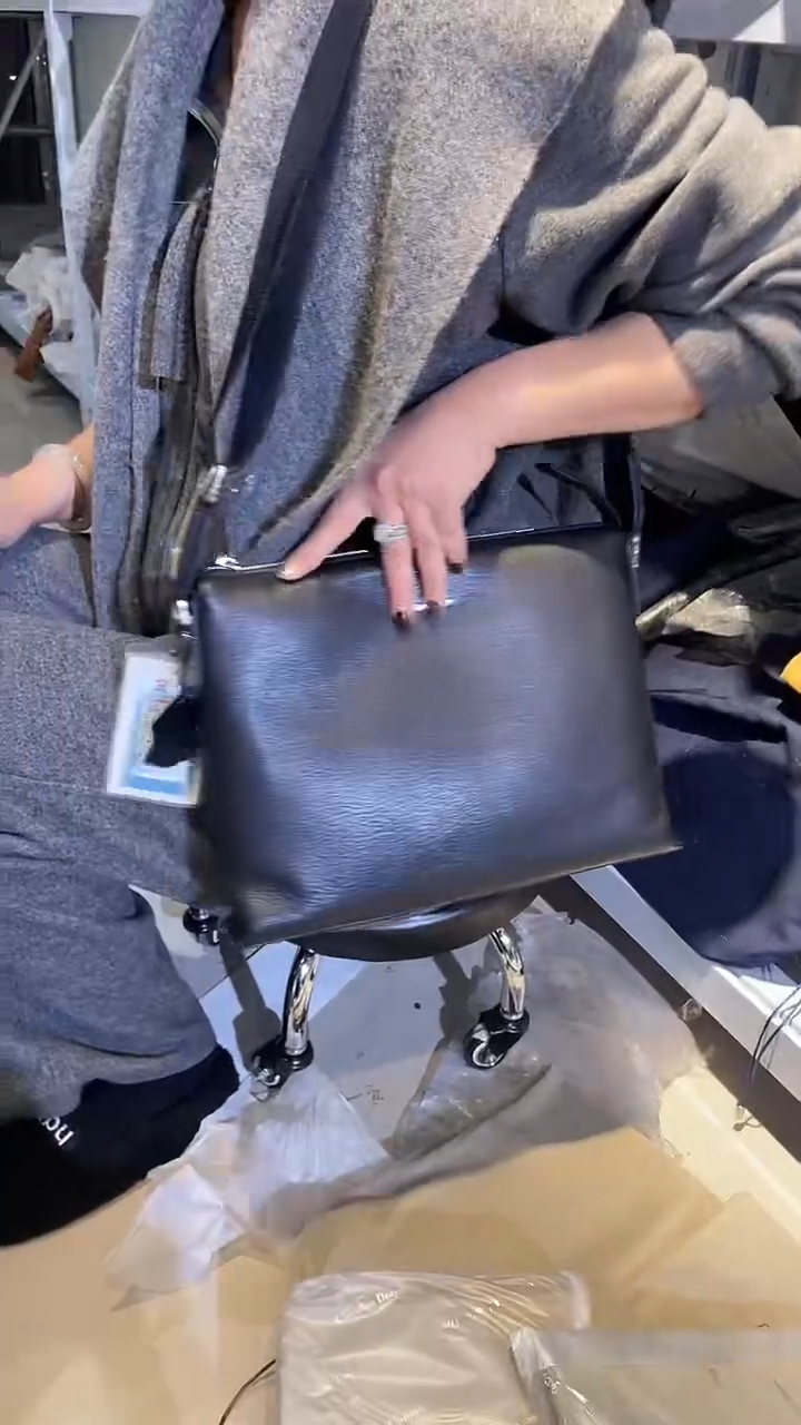 头层牛皮811品牌男包清货中（不要卡单，理性消费）