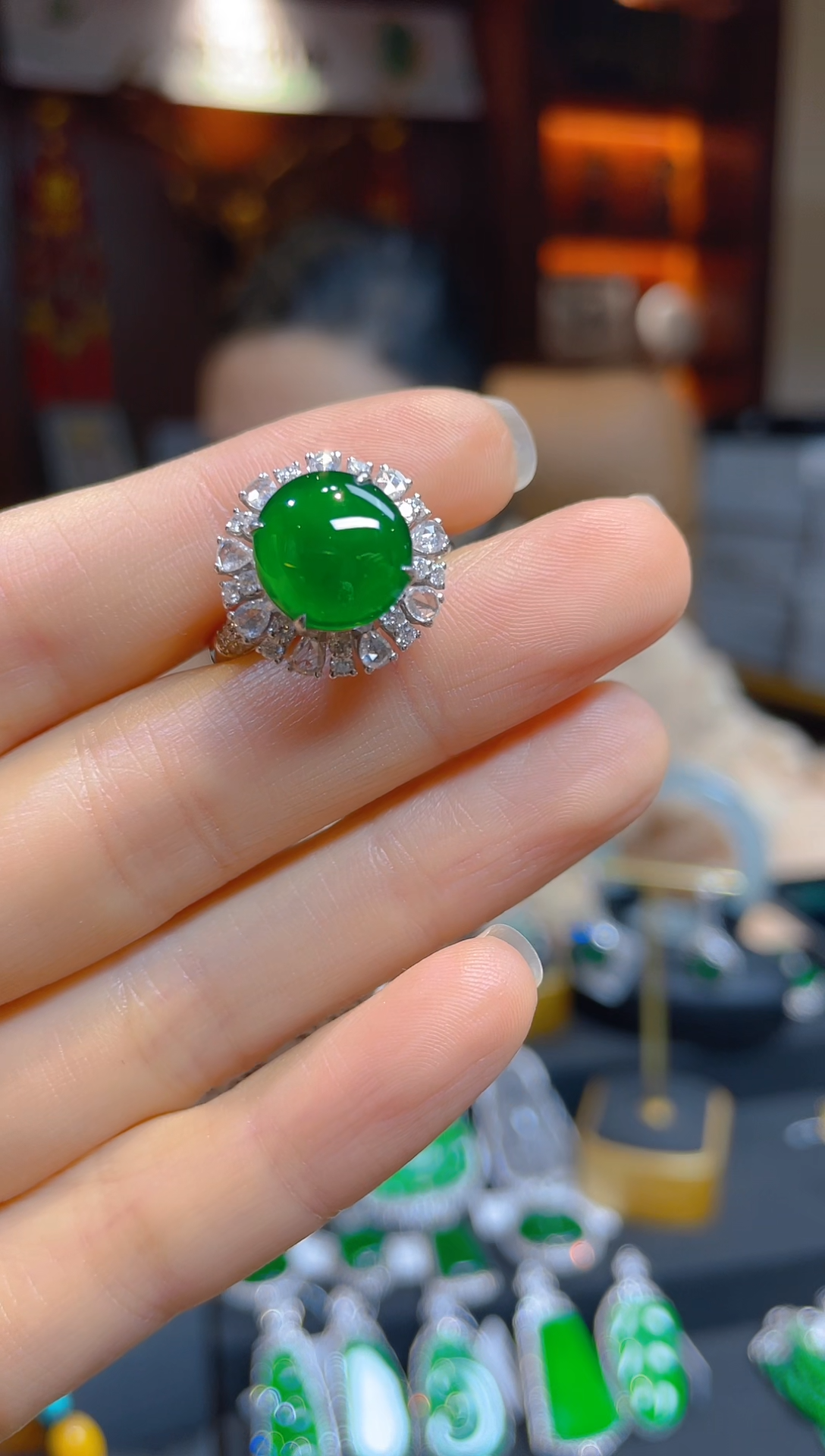 【闪购商品】翡翠戒指18K金镶嵌119071天然A货翡翠戒指