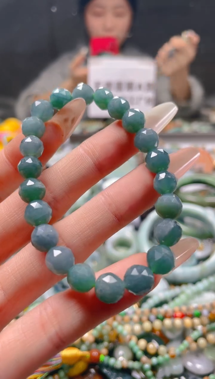 【闪购商品】翡翠颈饰未镶嵌8-9MM/U/翡翠A货一图一物