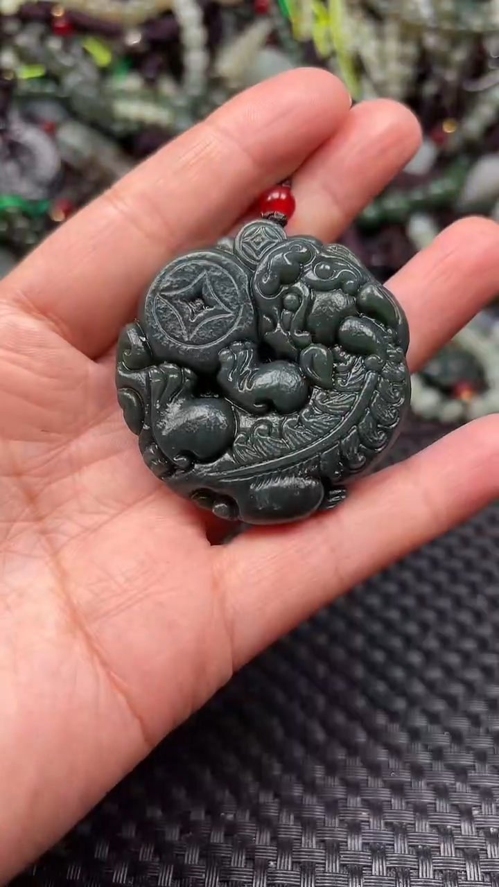 【闪购商品】和田玉颈饰未镶嵌0