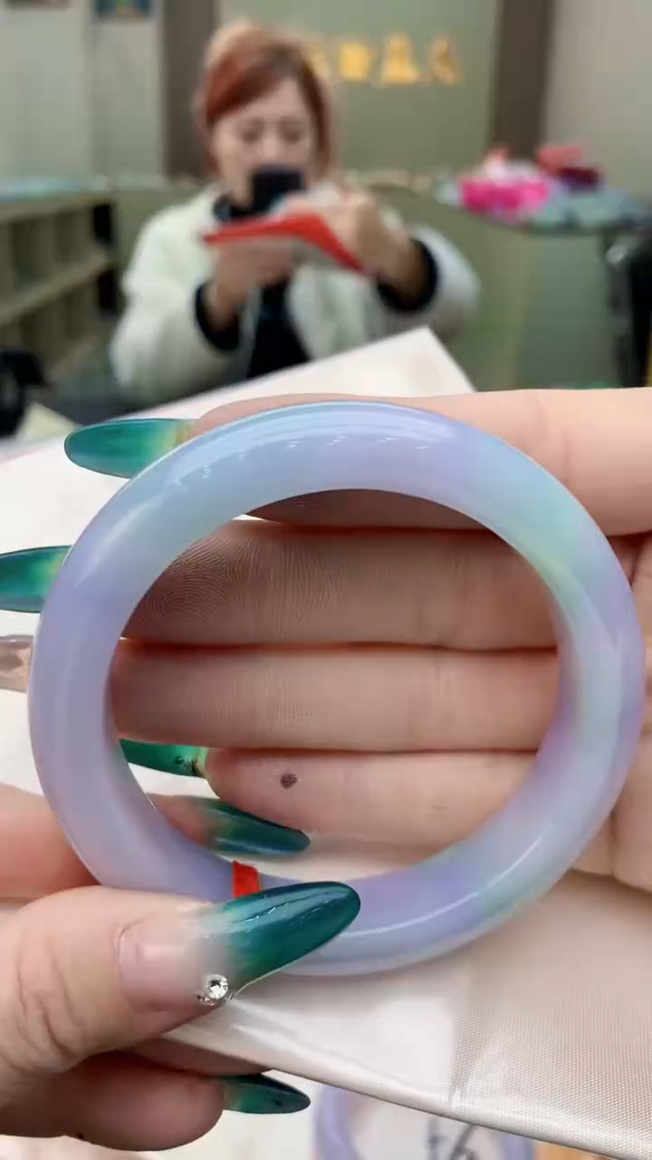 【闪购商品】翡翠手镯未镶嵌0464545345