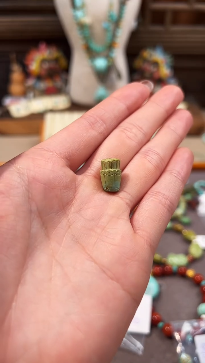 未镶嵌绿松石配饰可****座绿松石配饰