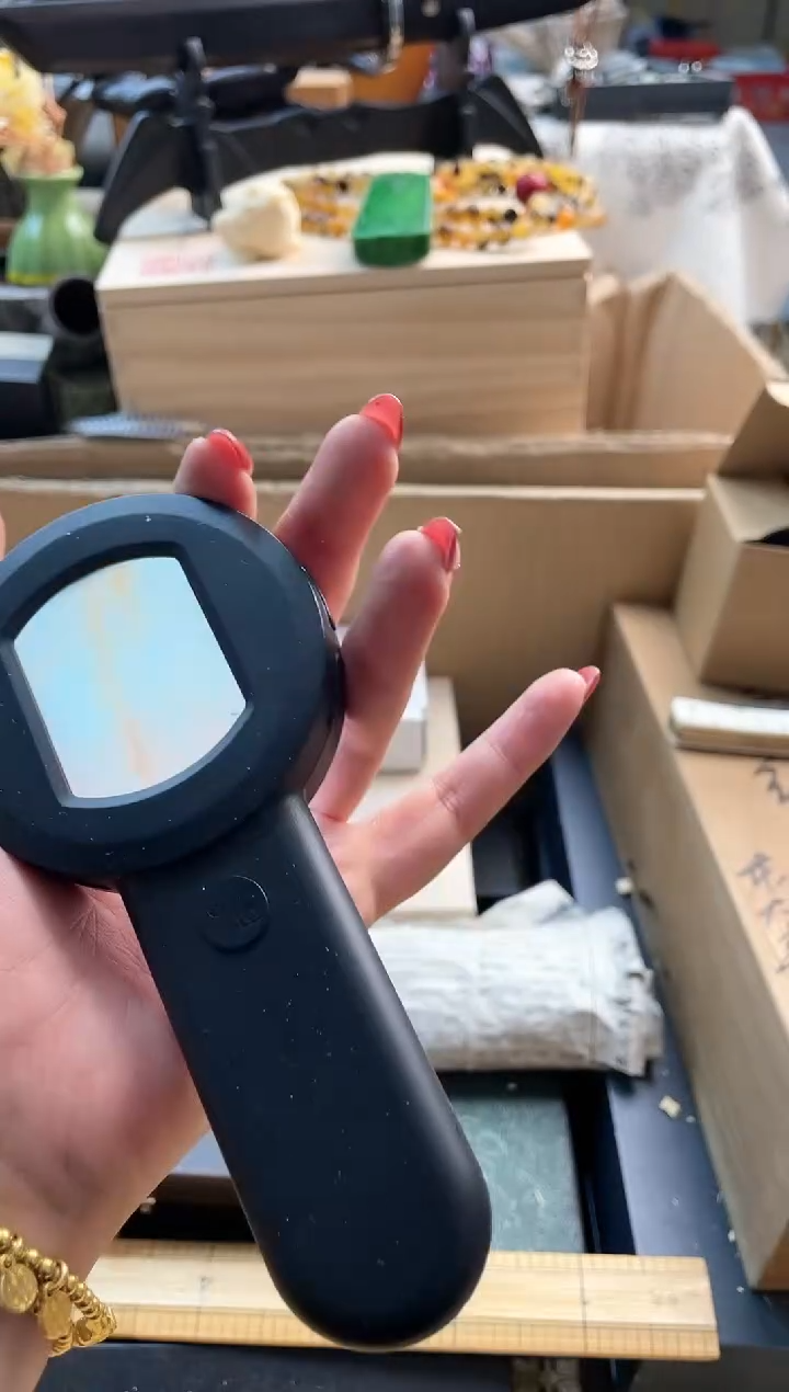【闪购商品】瓷片fdj88888888888888