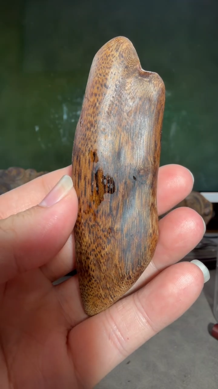 沉香手把件用****6多样性发一