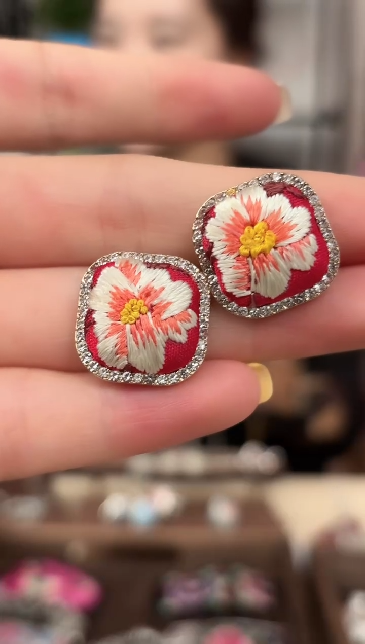 【闪购商品】织绣织绣民族风老绣饰216